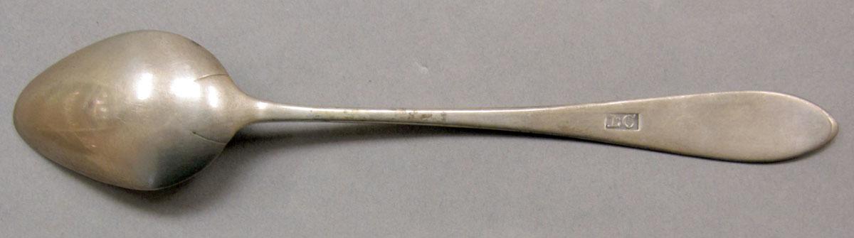1962.0240.176 teaspoon underside