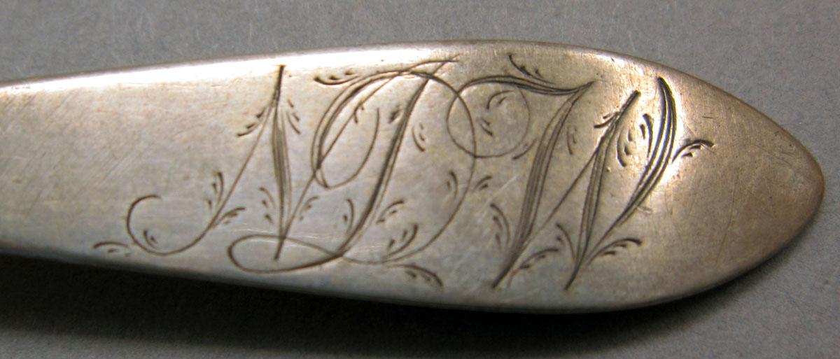 1962.0240.176 teaspoon engraving