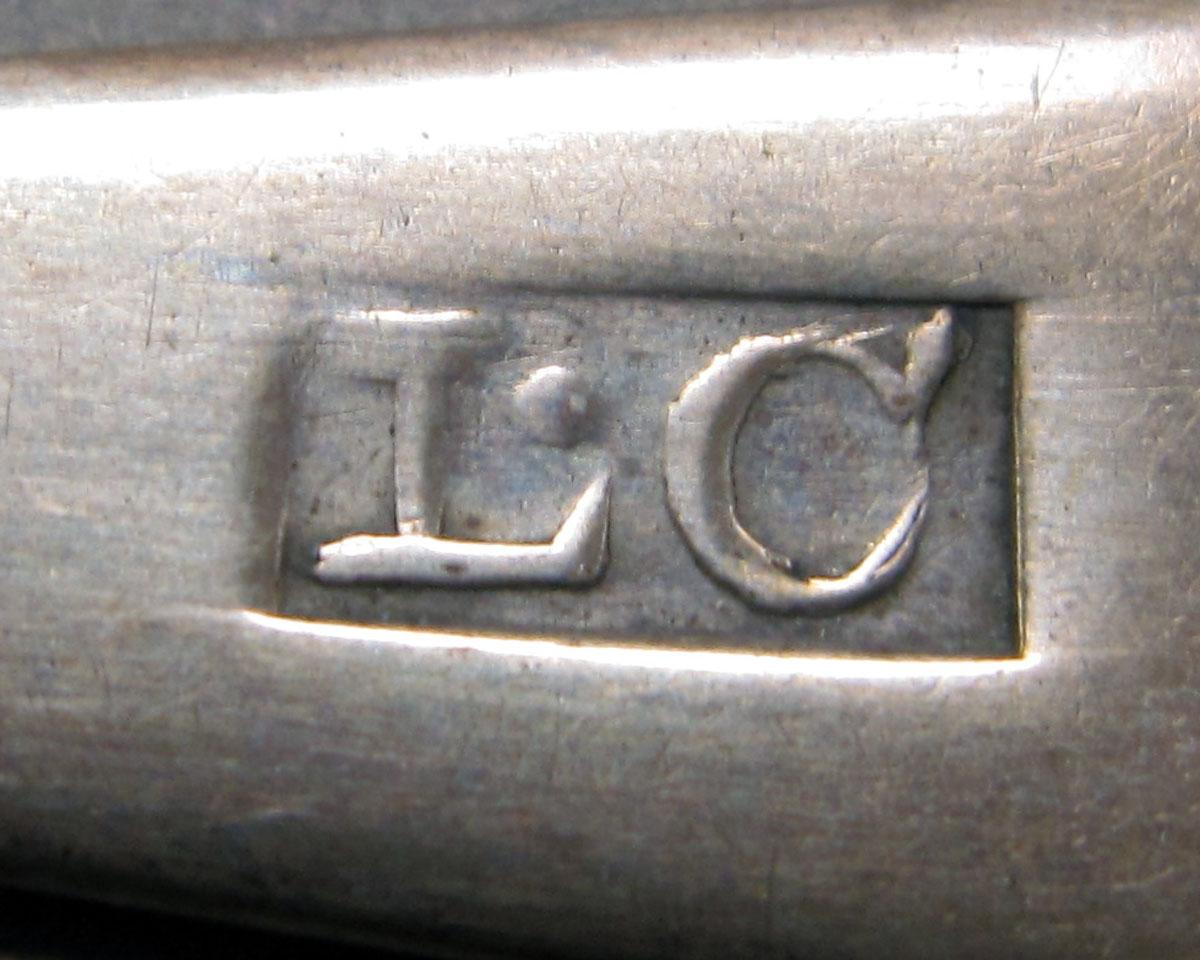 1962.0240.176 teaspoon mark