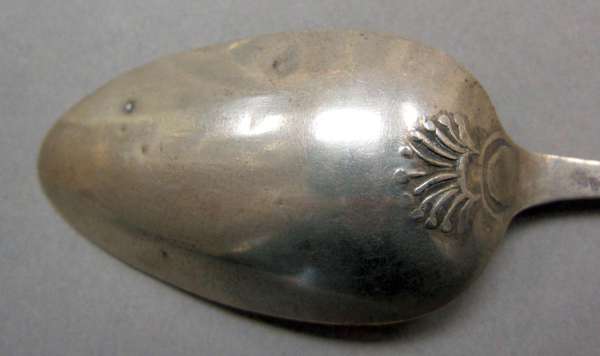 1962.0240.177 teaspoon bowl underside
