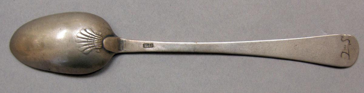 1962.0240.181 teaspoon underside
