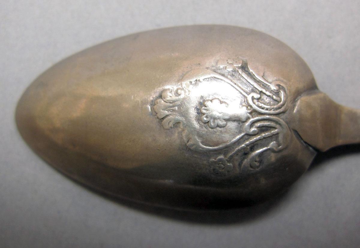 1962.0240.185 teaspoon bowl underside