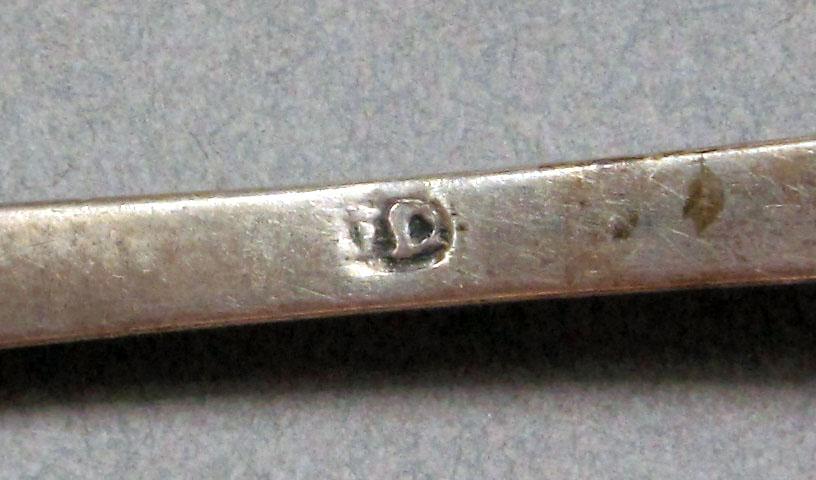 1962.0240.185 teaspoon mark