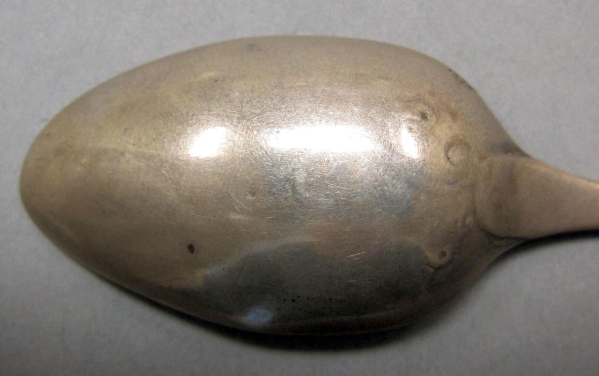 1962.0240.189 teaspoon bowl underside