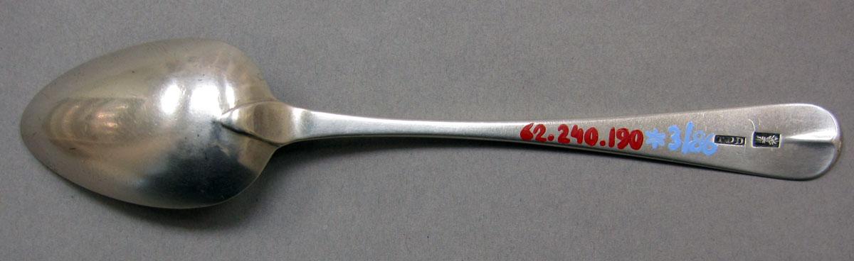 1962.0240.190 teaspoon underside