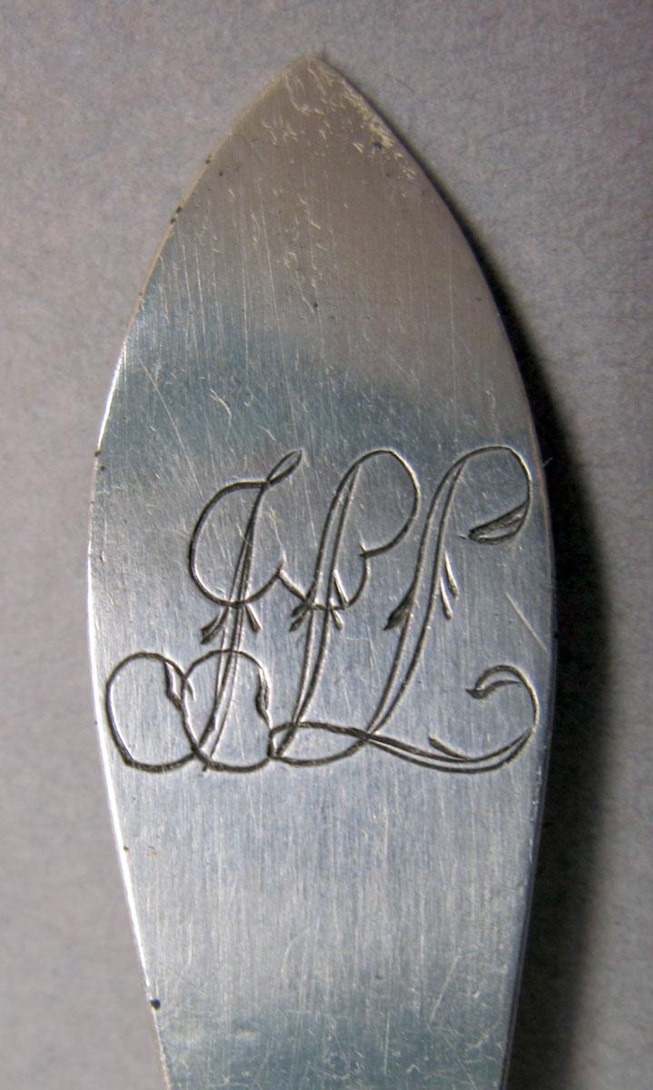 1962.0240.193 teaspoon engraving