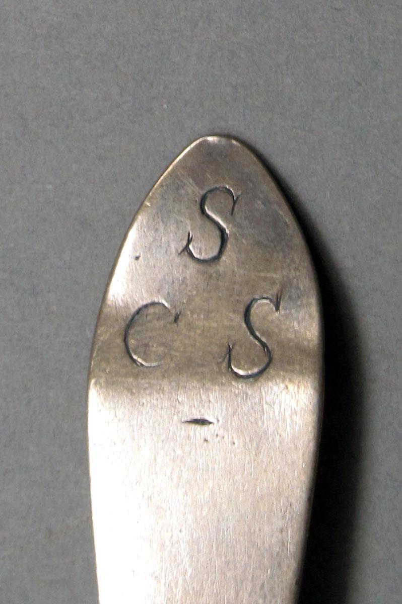 1962.0240.202 Silver spoon engraving