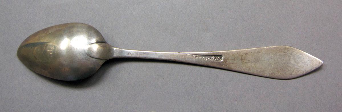 1962.0240.205 Silver spoon underside