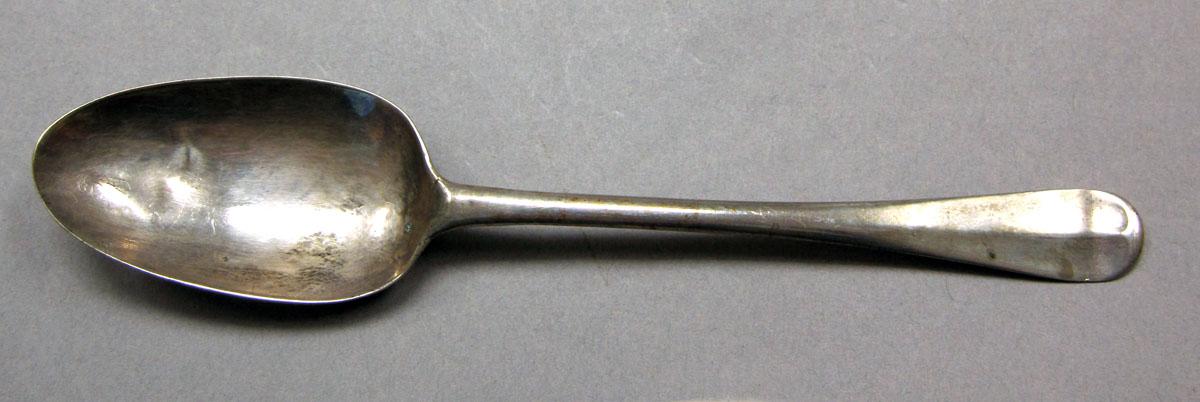 1962.0240.213 Silver spoon upper surface