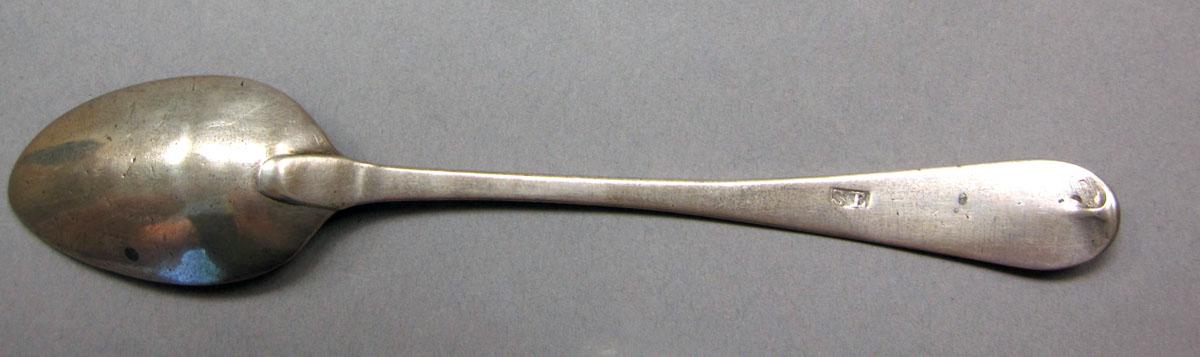 1962.0240.223 Silver spoon underside