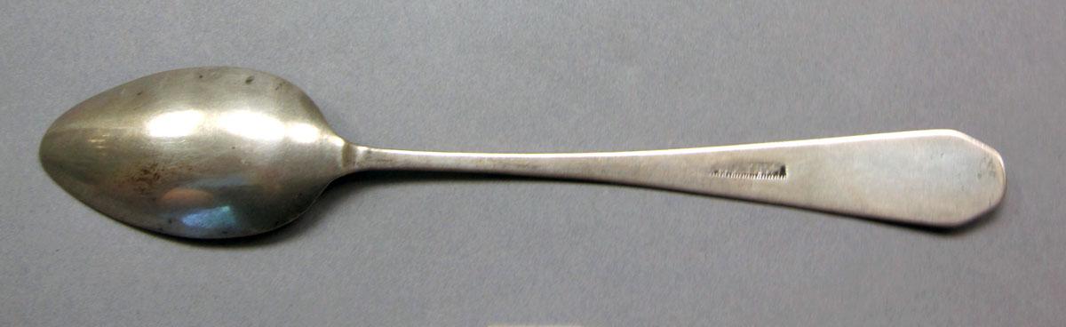 1962.0240.231 Silver spoon underside