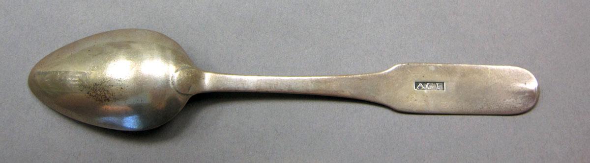 1962.0240.243 Silver spoon underside