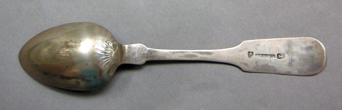 1962.0240.246 Silver spoon underside