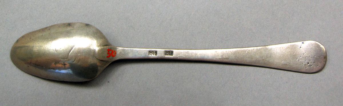 1962.0240.247 Silver spoon underside