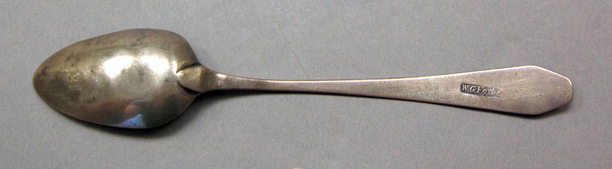 1962.0240.252 Silver spoon underside
