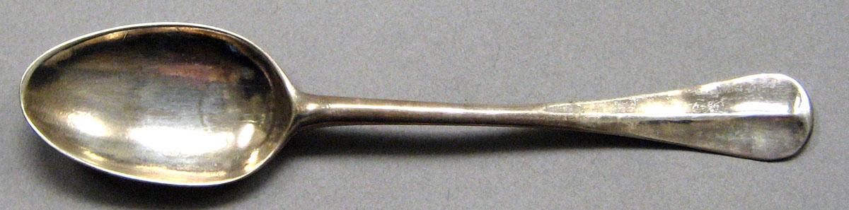 1962.0240.302 Silver Spoon upper surface