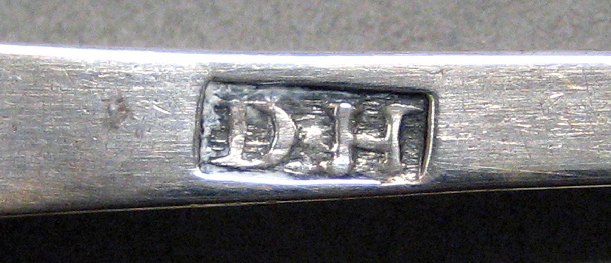1962.0240.304 Silver Spoon mark