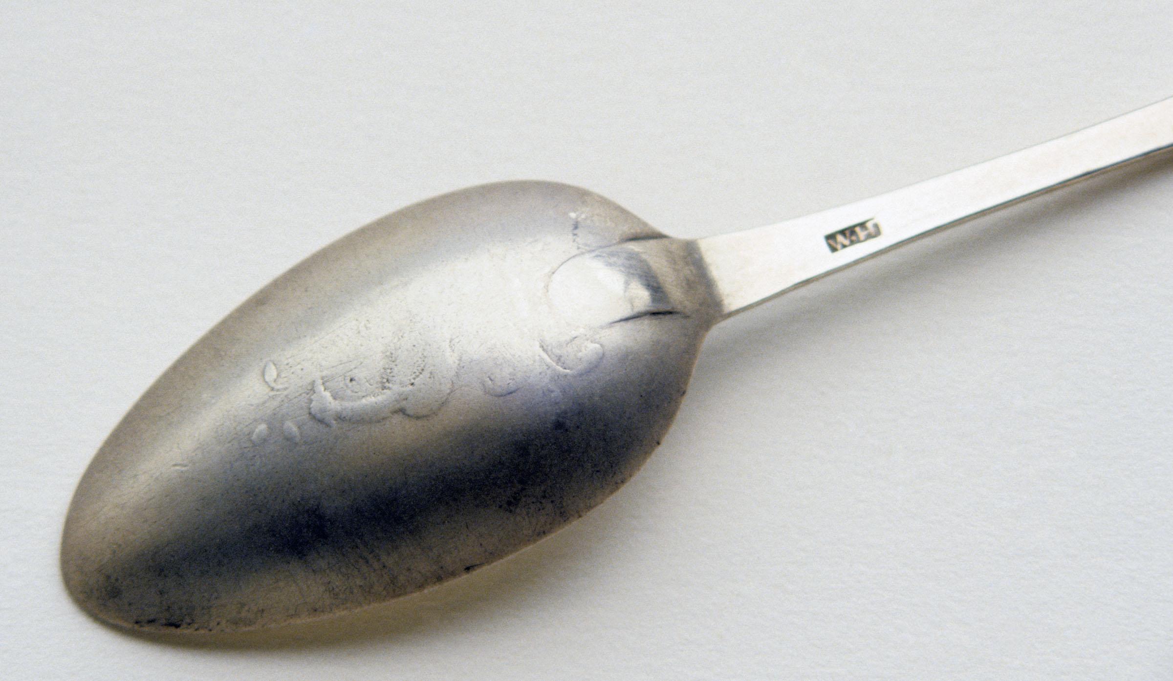 1962.0240.313 Spoon, detail 1