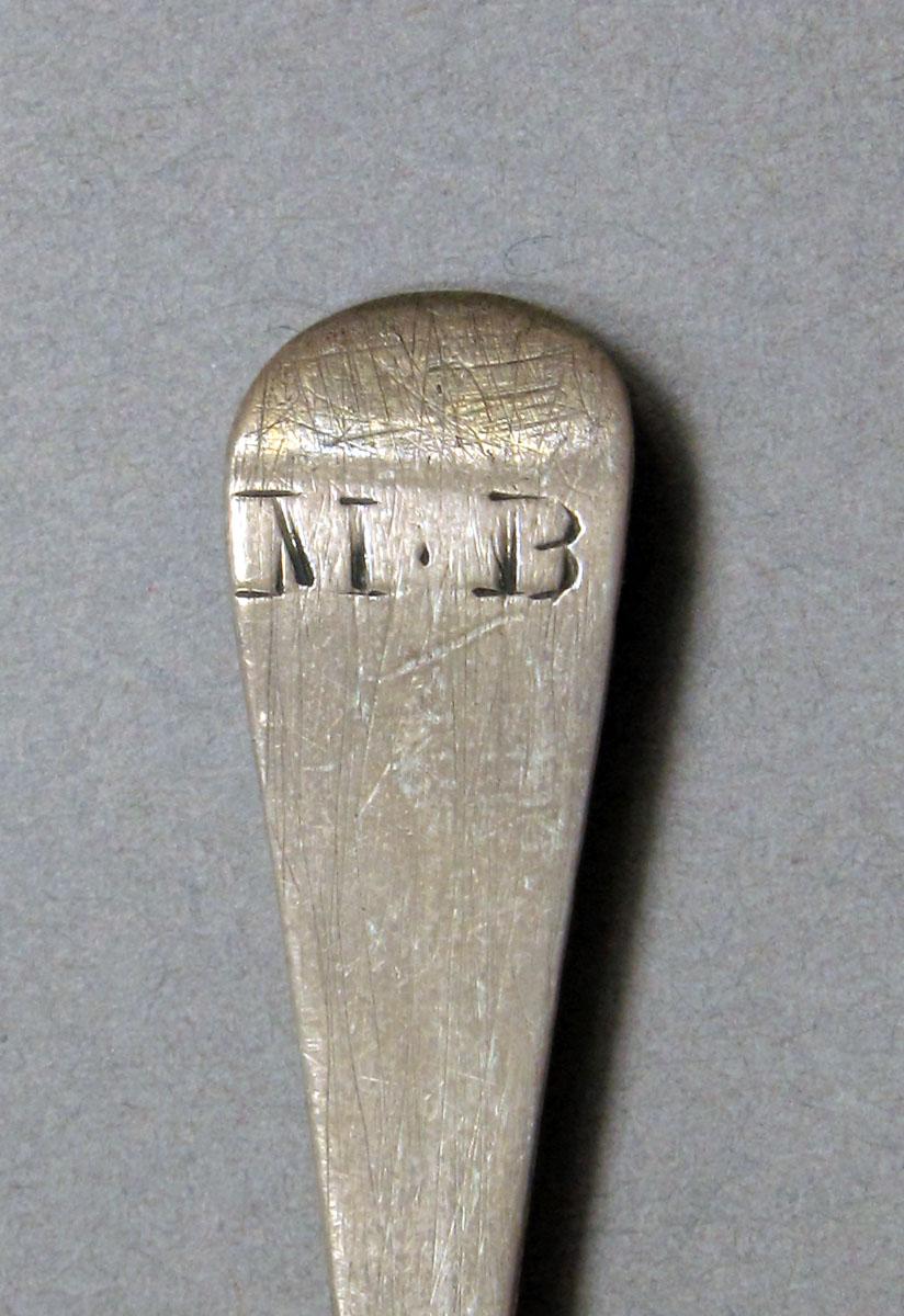 1962.0240.346 Silver spoon engraving