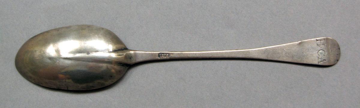 1962.0240.356 Silver spoon underside