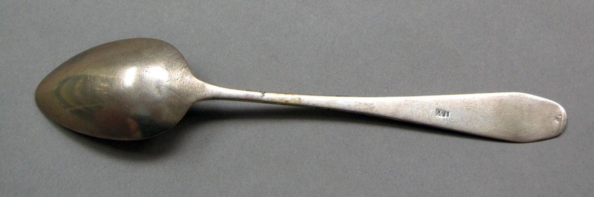 1962.0240.357 Silver spoon underside