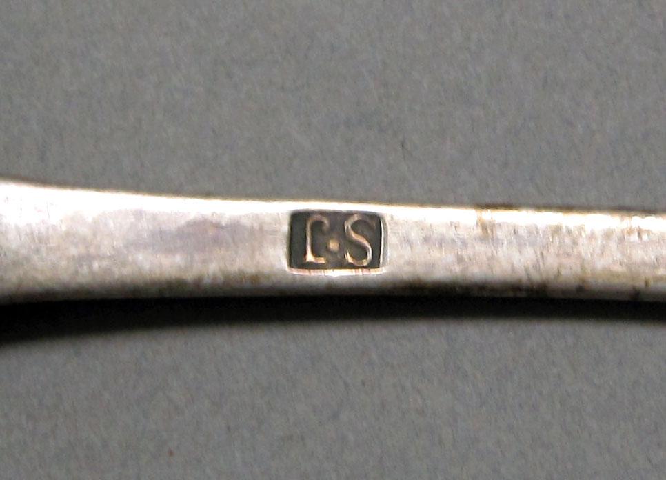 1962.0240.358 Silver spoon mark
