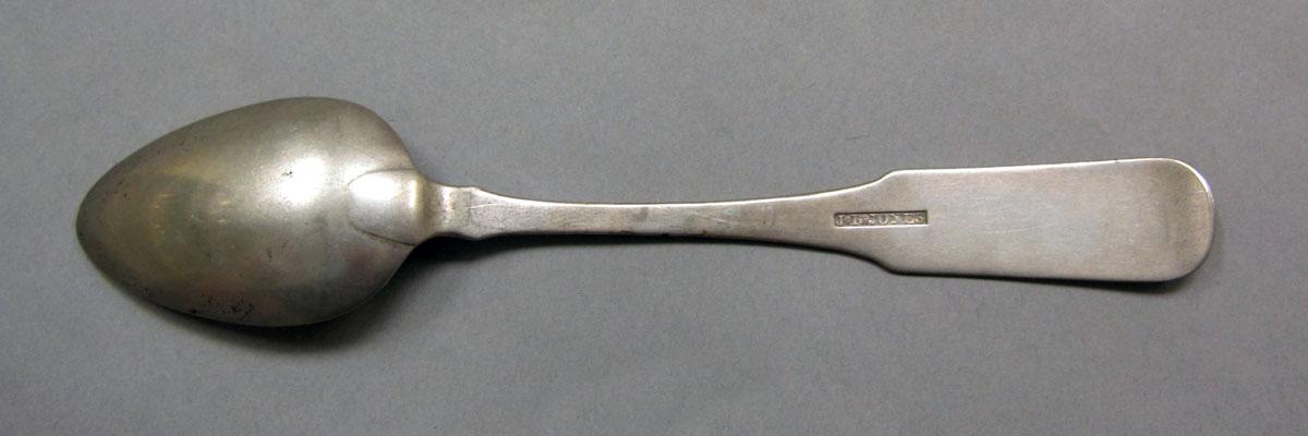 1962.0240.361 Silver spoon underside