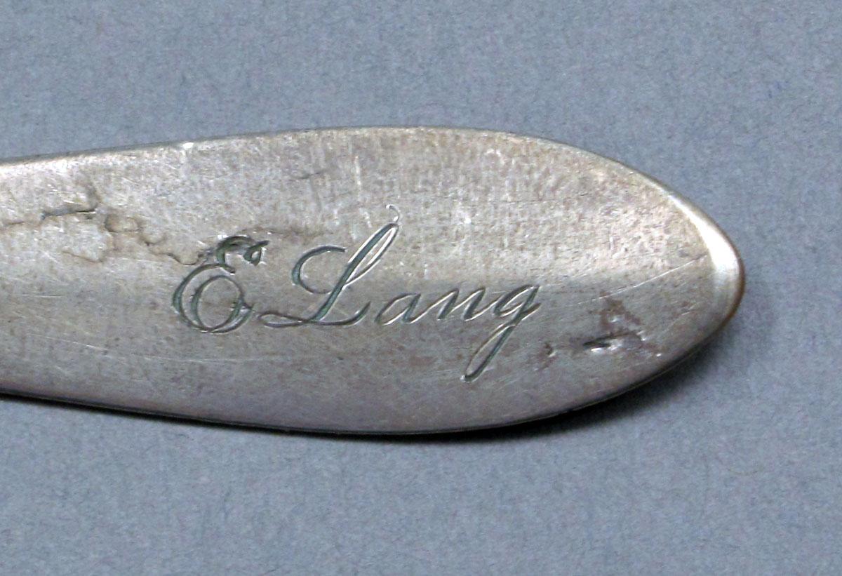 1962.0240.365 Silver spoon engraving 2
