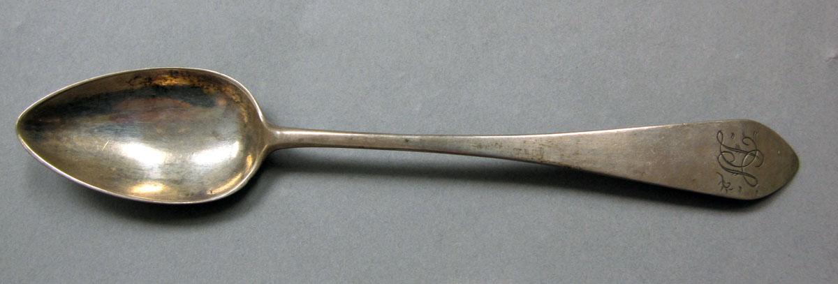 1962.0240.367 Silver spoon upper surface