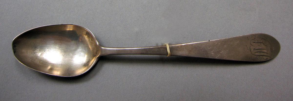 1962.0240.374 Silver spoon upper surface