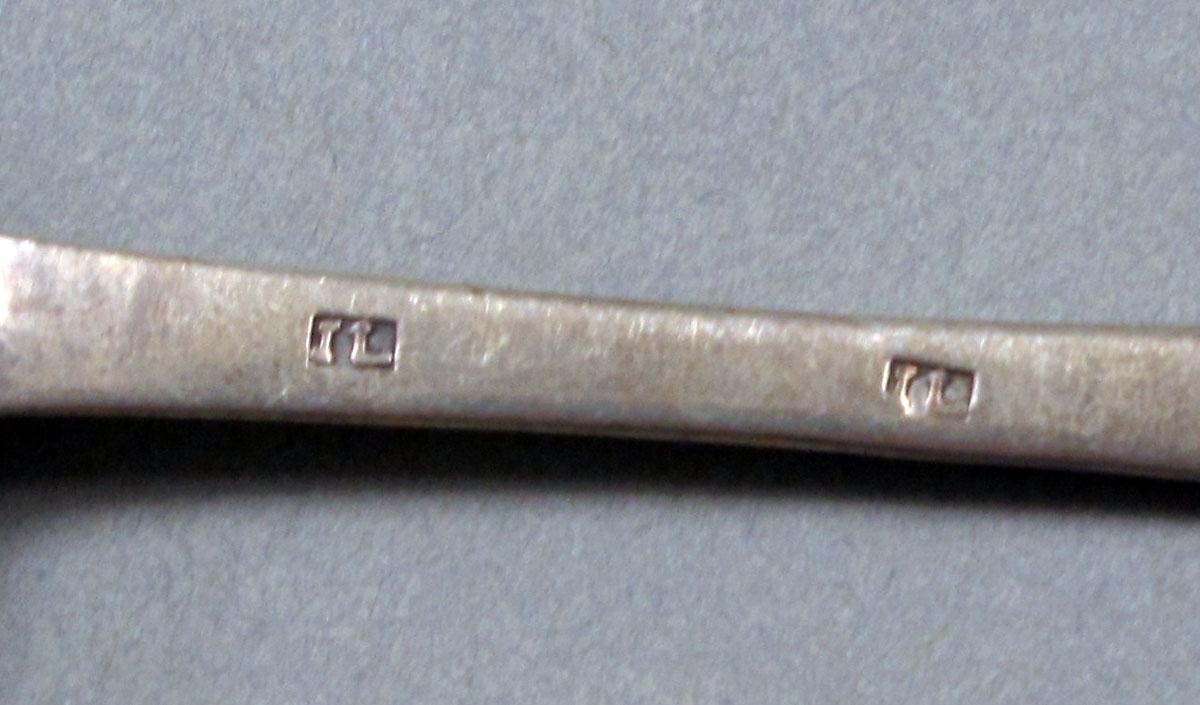 1962.0240.377.002 Silver spoon mark