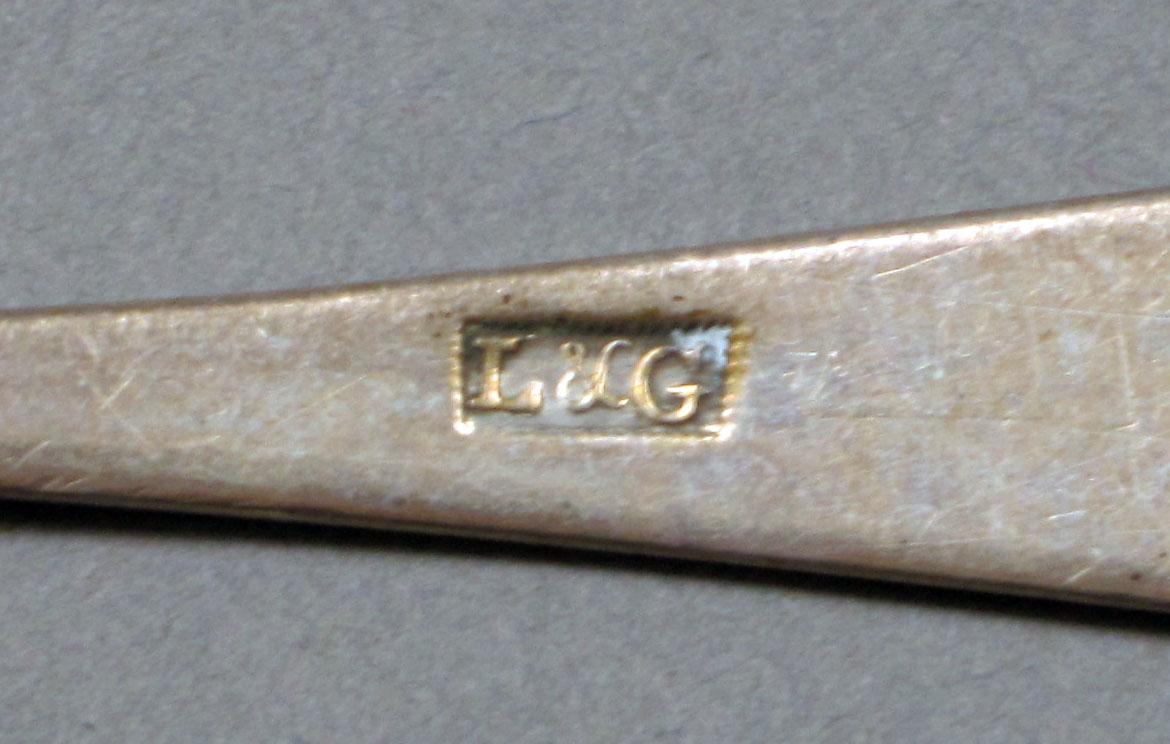 1962.0240.383 Silver spoon mark