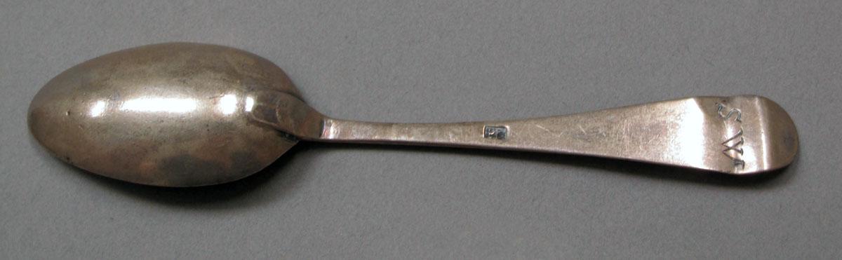 1962.0240.385 Silver spoon underside