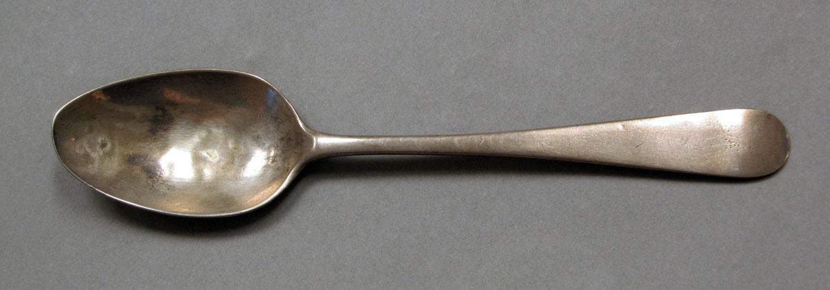 1962.0240.398 Silver spoon upper surface