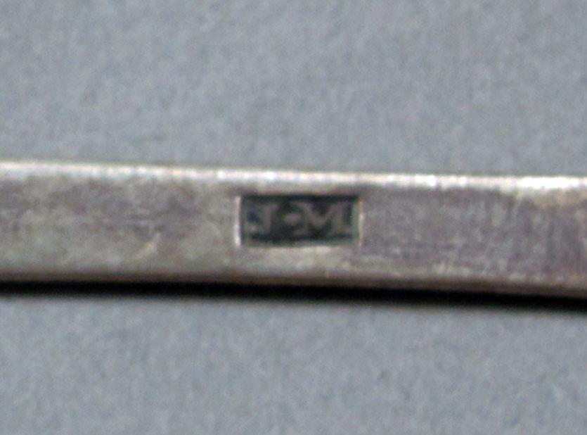 1962.0240.407 Silver spoon mark