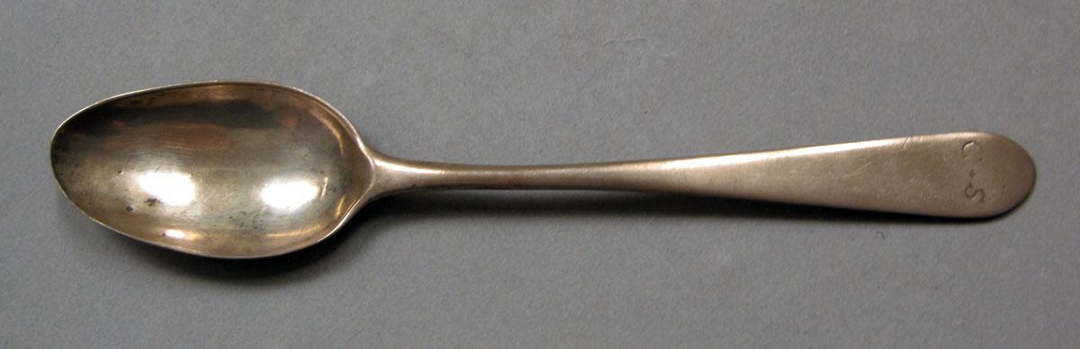 1962.0240.409 Silver spoon upper surface