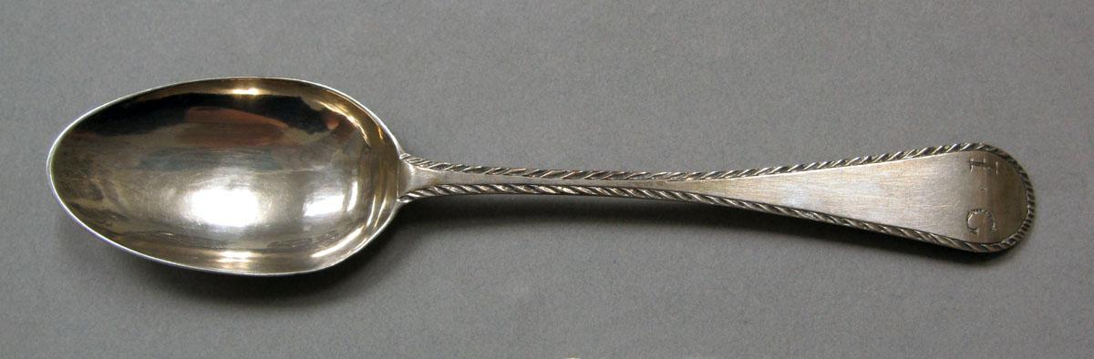 1962.0240.410 Silver spoon upper surface