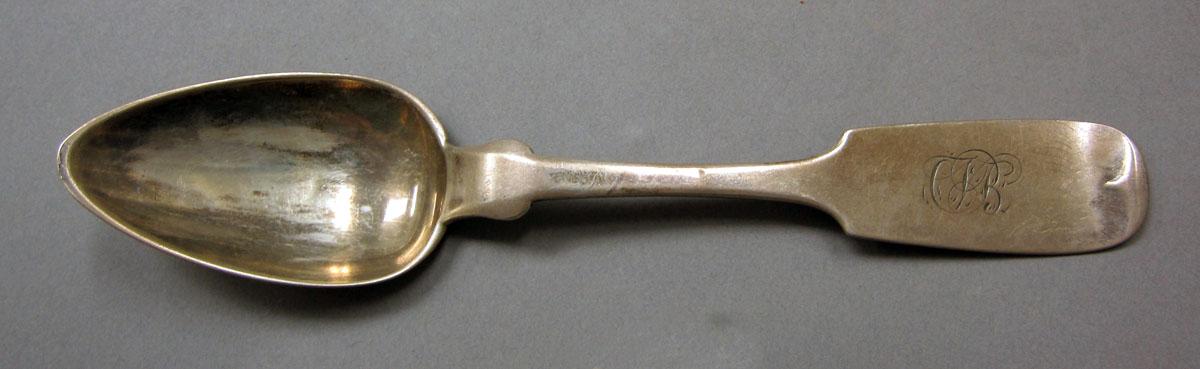 1962.0240.413 Silver spoon upper surface
