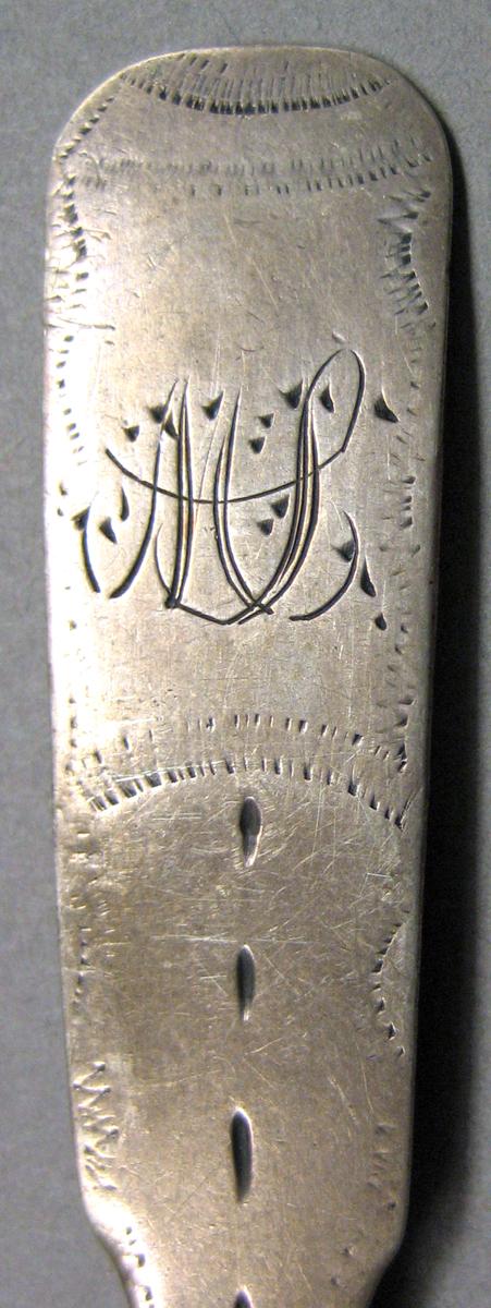 1962.0240.432 Silver Spoon engraving