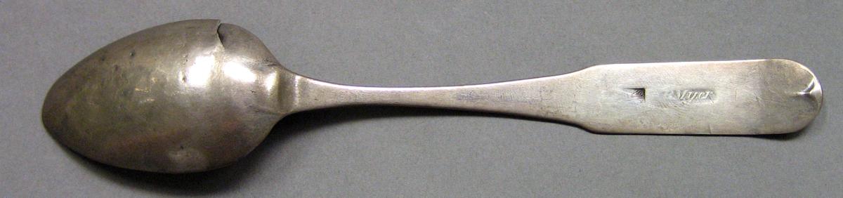 1962.0240.434 Silver Spoon underside