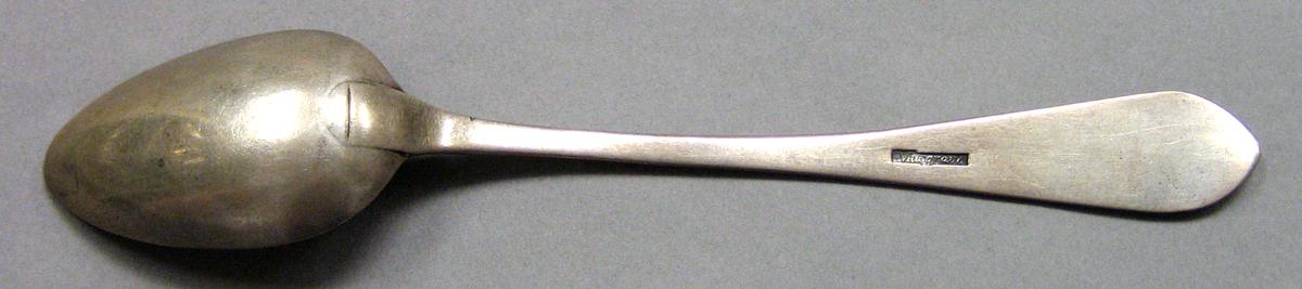 1962.0240.435 Silver Spoon underside