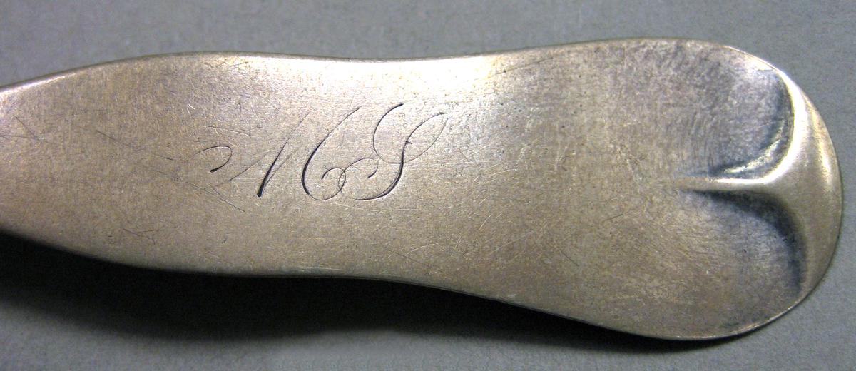 1962.0240.444 Silver Spoon engraving