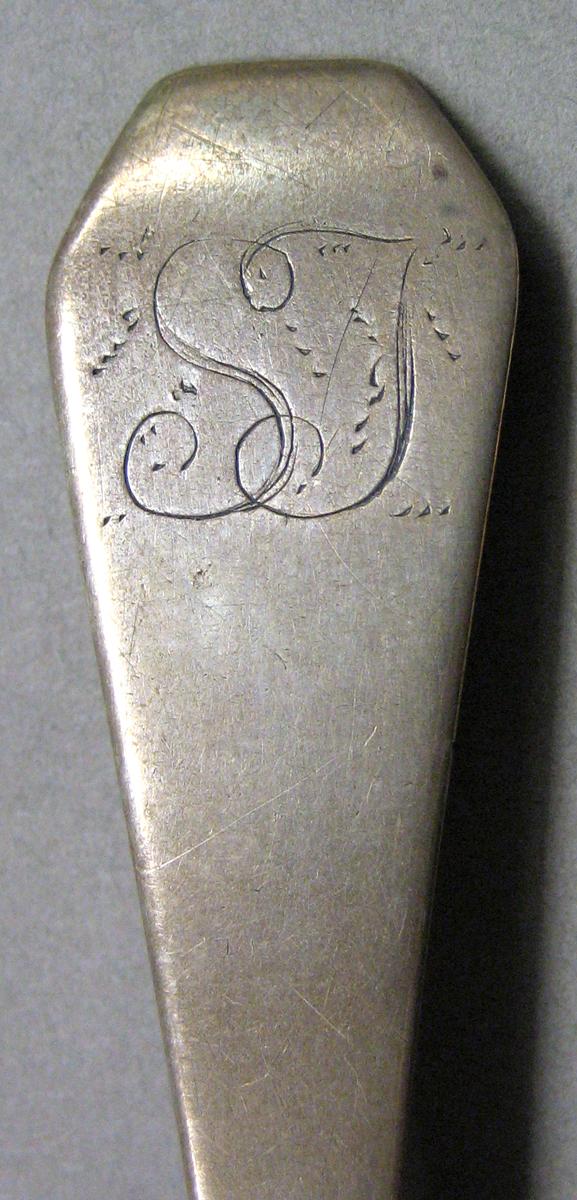 1962.0240.447 Silver Spoon engraving