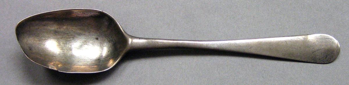 1962.0240.452 Silver Spoon upper surface