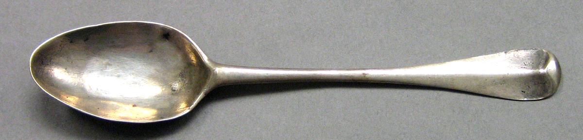 1962.0240.454 Silver Spoon upper surface