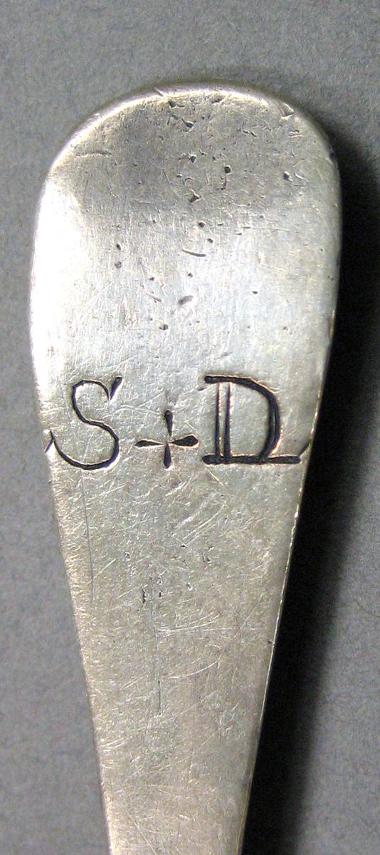 1962.0240.454 Silver Spoon engraving