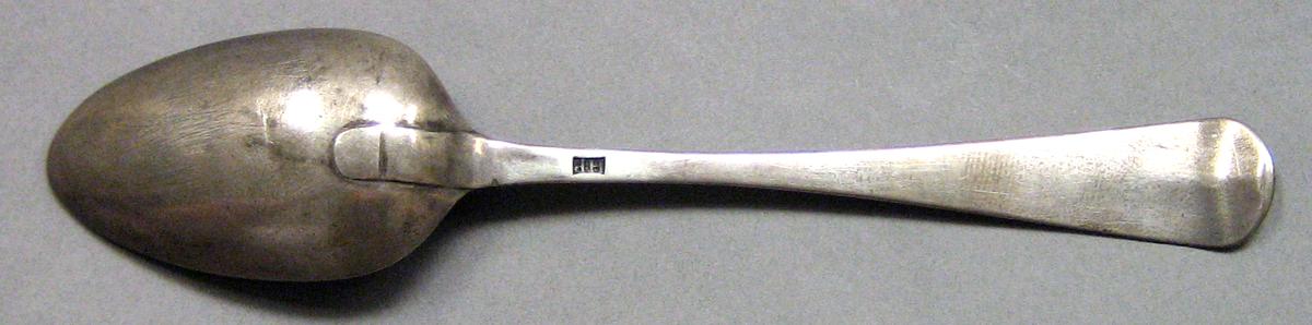 1962.0240.456 Silver Spoon underside