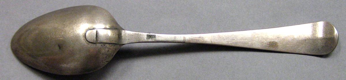 1962.0240.457 Silver Spoon underside