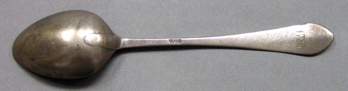 1962.0240.474 Silver Spoon underside