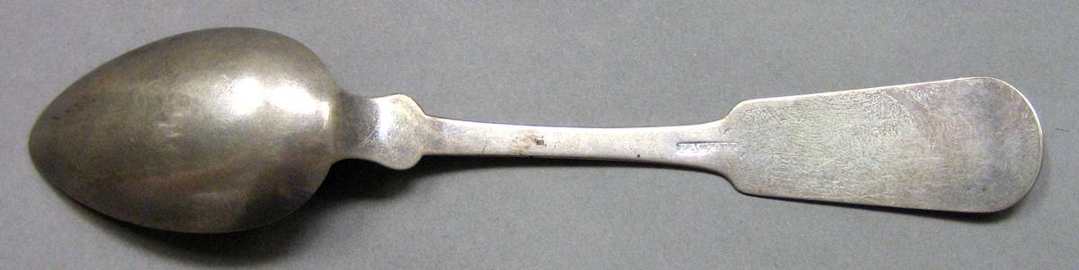 1962.0240.477 Silver Spoon underside